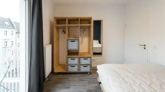 Rooms in Berlin Lichtenberg - photo 1
