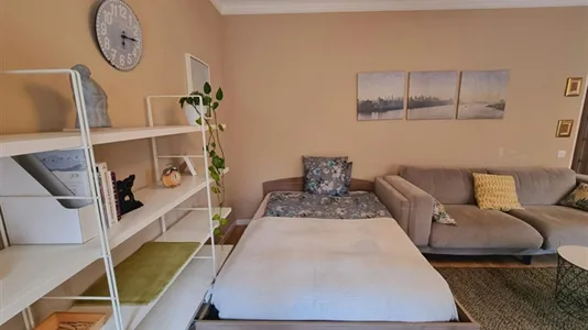 Rooms in Barcelona Eixample - photo 5