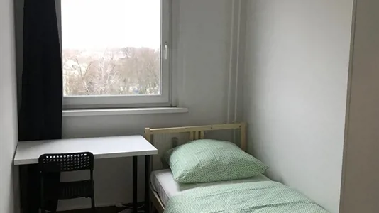 Rooms in Berlin Lichtenberg - photo 1