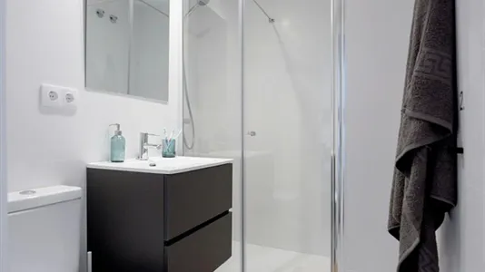 Rooms in Valencia Algirós - photo 10