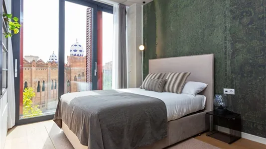 Apartments in Barcelona Eixample - photo 6