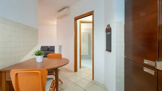 Apartments in Milano Zona 6 - Barona, Lorenteggio - photo 2
