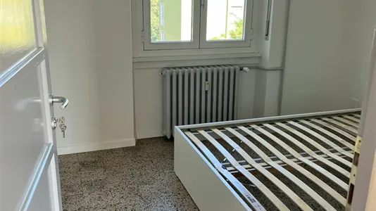 Rooms in Milano Zona 8 - Fiera, Gallaratese, Quarto Oggiaro - photo 3
