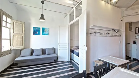 Apartments in Barcelona Eixample - photo 6