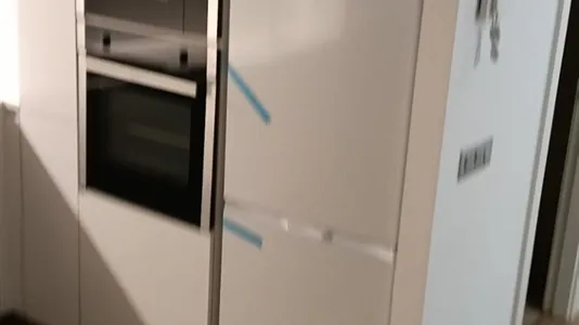 Rooms in Sabadell - photo 9