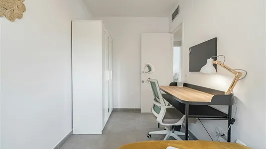 Rooms in Sant Cugat del Vallès - photo 4