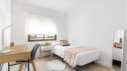 Room for rent in Pozuelo de Alarcón, Comunidad de Madrid