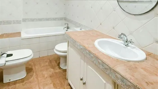 Rooms in Valencia Algirós - photo 9