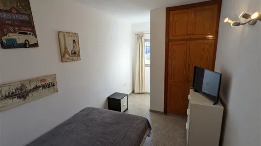 Rooms in Granadilla de Abona - photo 1