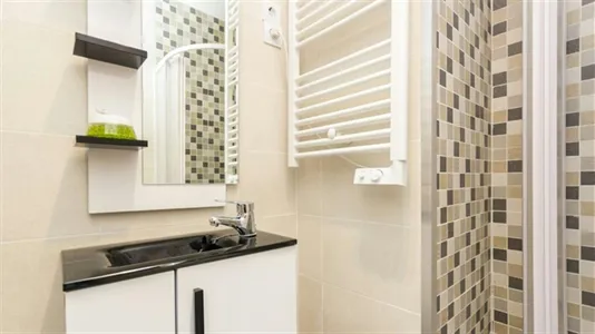 Rooms in Madrid Tetuán - photo 9