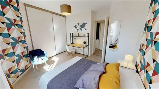 Rooms in Lyon - photo 2