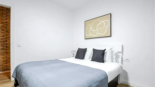 Apartments in Barcelona Eixample - photo 9