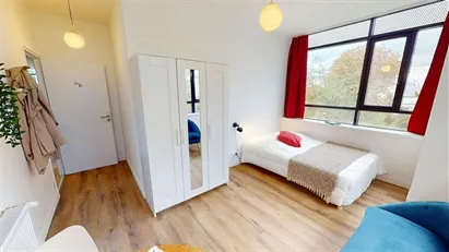 Room for rent in Nanterre, Île-de-France