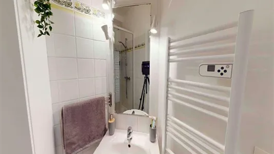 Rooms in Paris 15ème arrondissement - photo 7