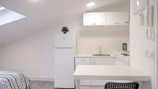 Rooms in Madrid Carabanchel - photo 9