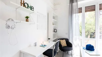 Room for rent in Milano Zona 1 - Centro storico, Milan
