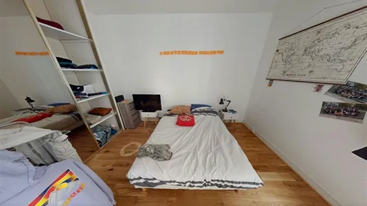 Rooms in Lyon - photo 2