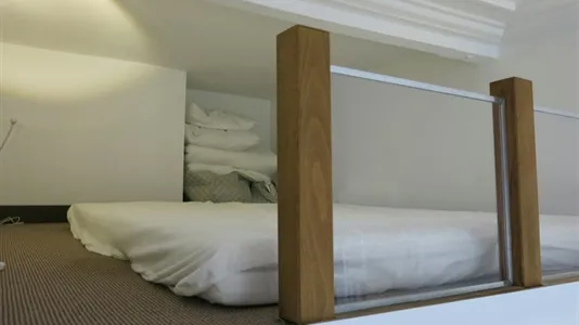 Apartments in Paris 6ème arrondissement - Saint Germain - photo 4