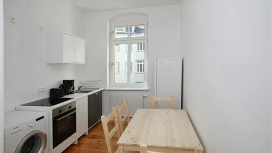 Rooms in Berlin Friedrichshain-Kreuzberg - photo 5