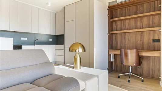 Apartments in Barcelona Eixample - photo 8