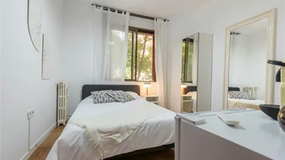 Room for rent in Madrid Chamberí, Madrid
