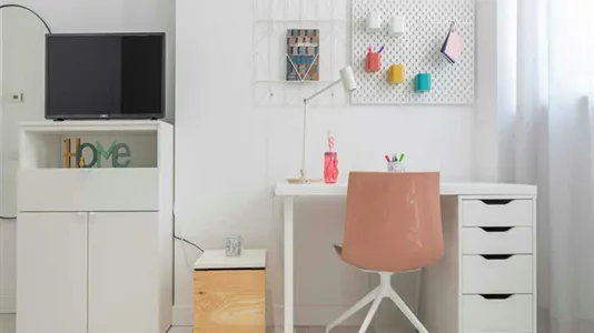 Rooms in Milano Zona 5 - Vigentino, Chiaravalle, Gratosoglio - photo 9