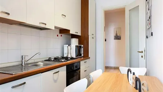 Rooms in Milano Zona 5 - Vigentino, Chiaravalle, Gratosoglio - photo 9