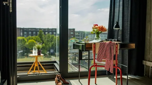 Apartments in Berlin Mitte - photo 2