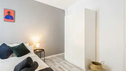 Rooms in Madrid Centro - photo 3