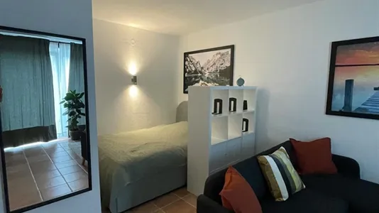 Apartments in Berlin Mitte - photo 2