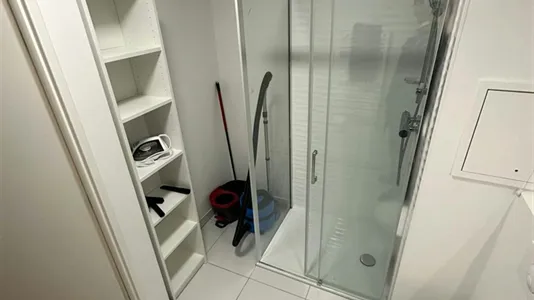 Rooms in Nanterre - photo 8