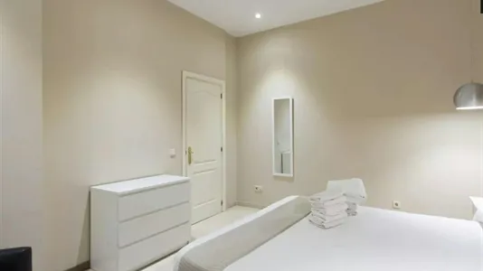 Apartments in Madrid Centro - photo 6