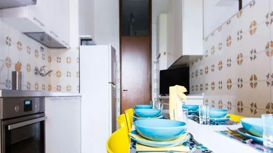 Rooms in Sesto San Giovanni - photo 6