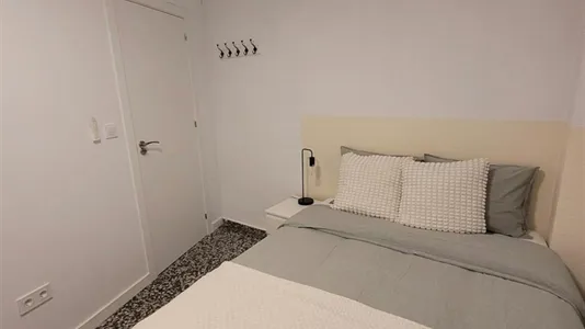 Rooms in AlaquĆ s - photo 5