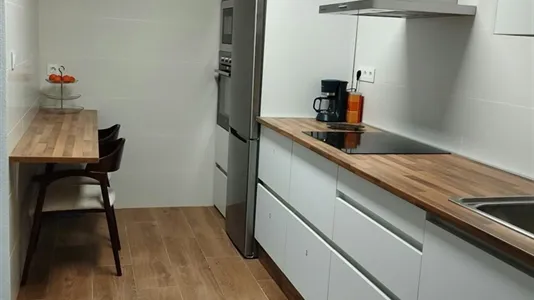 Rooms in Murcia - photo 9