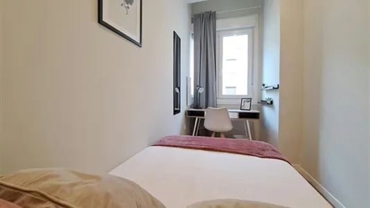 Rooms in Madrid Chamberí - photo 1