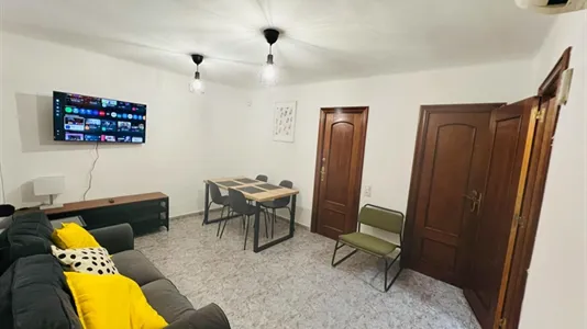 Apartments in L'Hospitalet de Llobregat - photo 2