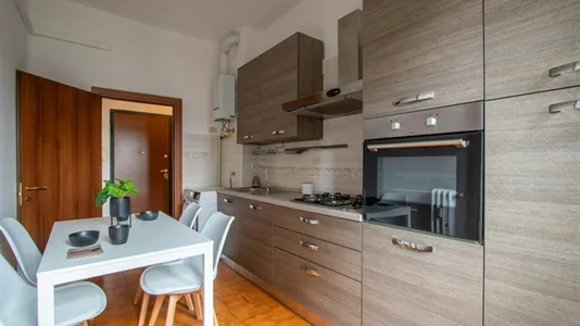 Apartments in Milano Zona 6 - Barona, Lorenteggio - photo 2