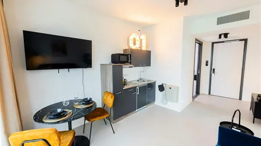 Apartments in Location is not specified - photo 2