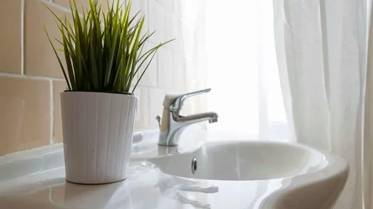 Rooms in Milano Zona 5 - Vigentino, Chiaravalle, Gratosoglio - photo 4