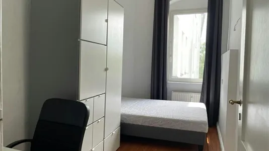 Apartments in Berlin Neukölln - photo 4