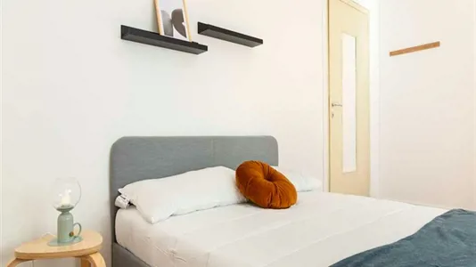 Rooms in Milano Zona 8 - Fiera, Gallaratese, Quarto Oggiaro - photo 3