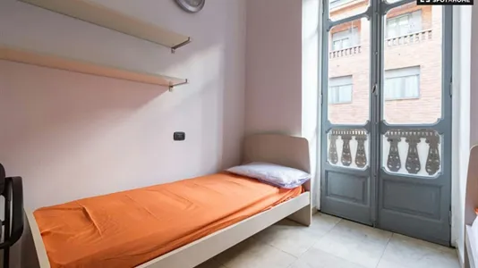 Apartments in Turin - photo 3