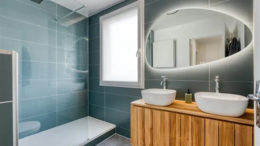 Apartments in Paris 18ème arrondissement - Montmartre - photo 8