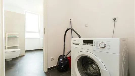 Rooms in Berlin Mitte - photo 10