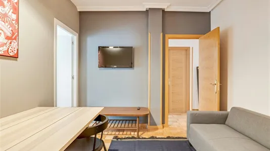 Rooms in Madrid Centro - photo 7