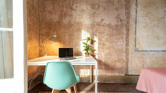 Rooms in Barcelona Eixample - photo 4