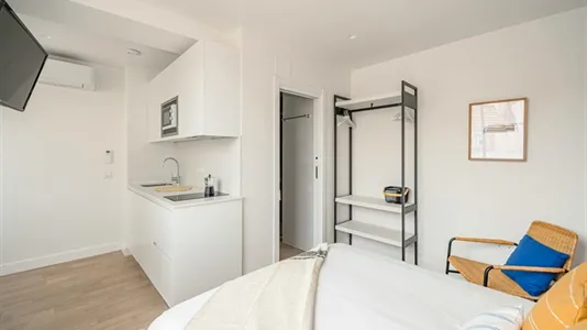 Rooms in Málaga - photo 7