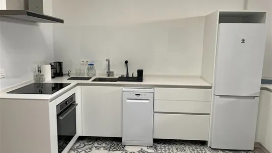 Houses in El Plantinar - photo 4