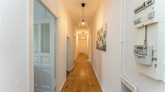 Rooms in Berlin Friedrichshain-Kreuzberg - photo 9